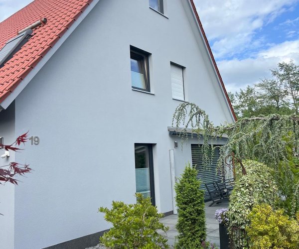 fee35aa6-32a6-4bd3-ba57-4929297da370